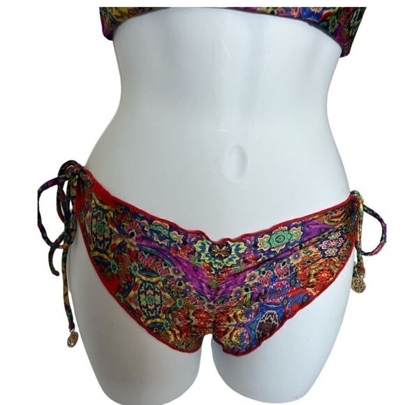 LULI FAMA Colorful Bikini Set Deep V-Neckline Bottom Low-Rise Fit Size L. - Picture 6 of 10